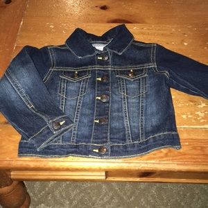 Adorable 2t girls denim jacket.